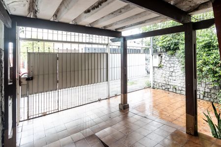 Casa para alugar com 252m², 5 quartos e 3 vagas Casa para alugar com 252m², 5 quartos e 3 vagasGaragem