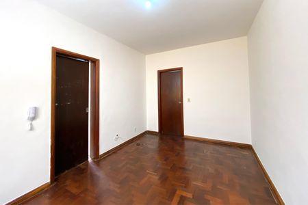 Apartamento para alugar com 75m², 3 quartos e 1 vaga