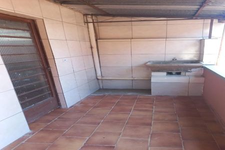 Casa para alugar com 60m², 1 quarto e sem vaga