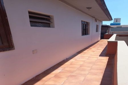 Casa para alugar com 60m², 1 quarto e sem vaga