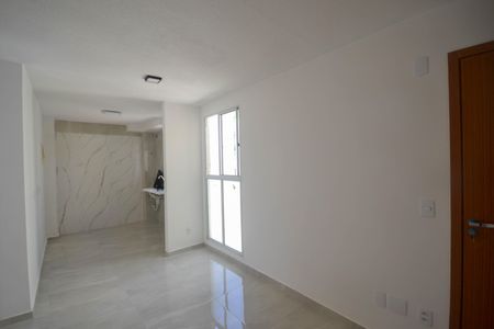 Sala de apartamento para alugar com 2 quartos, 50m² em Jardim Alvorada, Nova Iguaçu