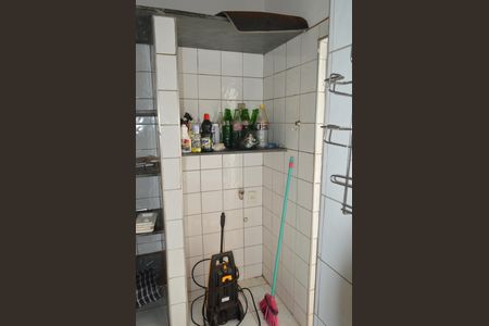 Casa de condomínio para alugar com 70m², 4 quartos e 3 vagasÁrea de Serviço