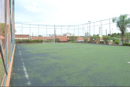 Casa de condomínio para alugar com 70m², 4 quartos e 3 vagasQuadra Esportiva