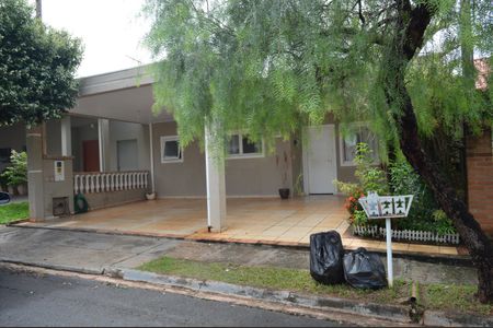 Casa de condomínio para alugar com 70m², 4 quartos e 3 vagasFachada