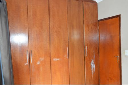 Casa de condomínio para alugar com 70m², 4 quartos e 3 vagasSuíte