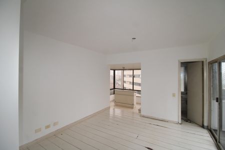 Apartamento à venda com 200m², 3 quartos e 4 vagasSala