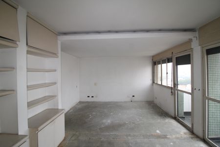 Apartamento à venda com 200m², 3 quartos e 4 vagasSuíte 3