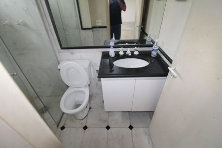 Apartamento à venda com 200m², 3 quartos e 4 vagasBanheiro da Suíte 3