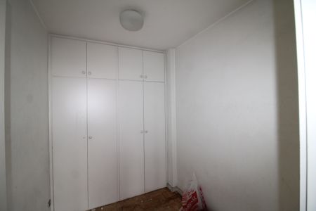 Apartamento à venda com 200m², 3 quartos e 4 vagasQuarto 1