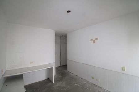 Apartamento à venda com 200m², 3 quartos e 4 vagasSuíte