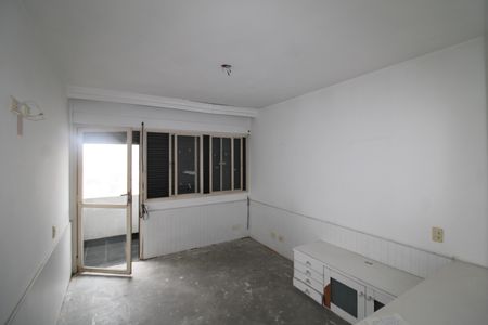 Apartamento à venda com 200m², 3 quartos e 4 vagasSuíte