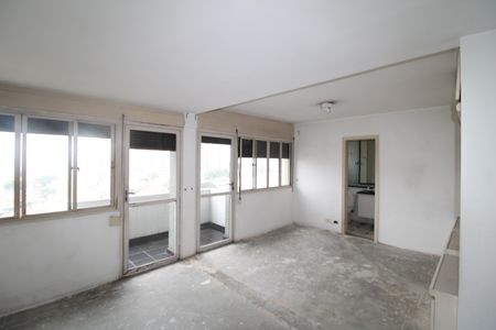 Apartamento à venda com 200m², 3 quartos e 4 vagasSuíte 3