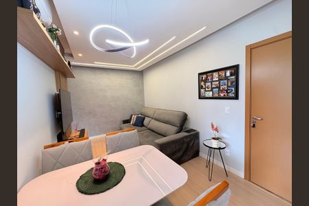 Apartamento à venda com 57m², 2 quartos e 1 vagaSala