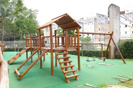 Apartamento para alugar com 33m², 2 quartos e sem vagaÁrea comum - Playground