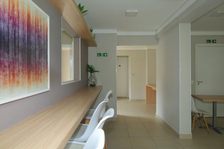 Apartamento para alugar com 33m², 2 quartos e sem vagaÁrea comum - Salão de festas