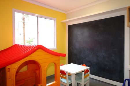 Apartamento para alugar com 33m², 2 quartos e sem vagaÁrea comum - Brinquedoteca