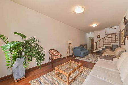 Sala de casa para alugar com 3 quartos, 200m² em Campo Belo, São Paulo