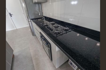 Apartamento para alugar com 70m², 2 quartos e 1 vaga