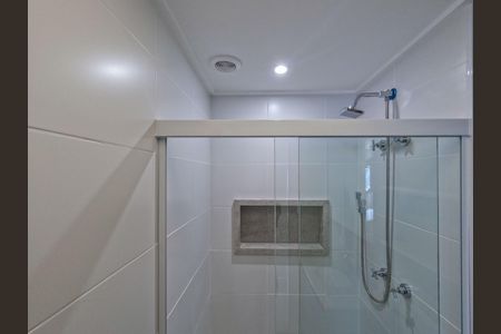 Apartamento para alugar com 70m², 2 quartos e 1 vaga