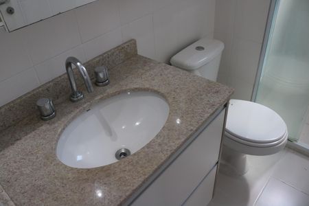 Apartamento à venda com 87m², 1 quarto e 2 vagasBanheiro 2