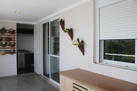 Apartamento à venda com 87m², 1 quarto e 2 vagasVaranda