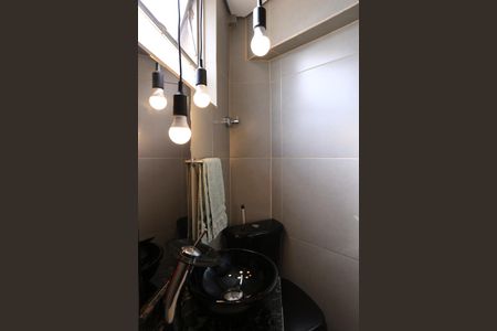 Apartamento à venda com 203m², 4 quartos e 2 vagasBanheiro de serviço