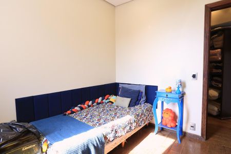 Apartamento à venda com 203m², 4 quartos e 2 vagasQuarto 1