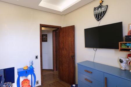 Apartamento à venda com 203m², 4 quartos e 2 vagasQuarto 1