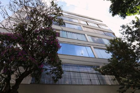 Apartamento à venda com 203m², 4 quartos e 2 vagasFachada