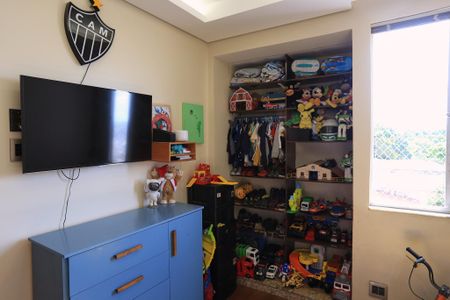 Apartamento à venda com 203m², 4 quartos e 2 vagasQuarto 1