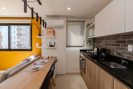 Studio para alugar com 25m², 1 quarto e 1 vaga Studio para alugar com 25m², 1 quarto e 1 vagaSala/Cozinha
