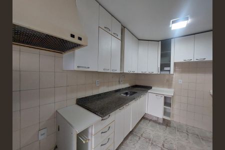 Apartamento à venda com 60m², 2 quartos e 1 vaga Apartamento à venda com 60m², 2 quartos e 1 vagaCozinha