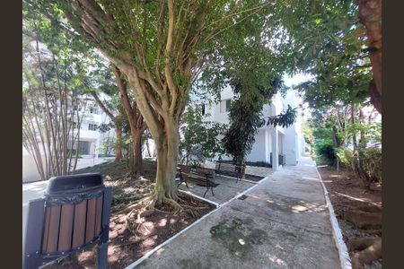 Apartamento à venda com 60m², 2 quartos e 1 vaga Apartamento à venda com 60m², 2 quartos e 1 vagaÁrea comum