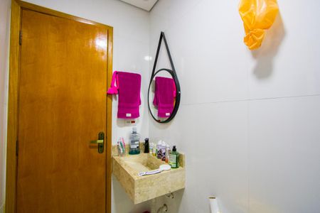 Apartamento à venda com 84m², 2 quartos e 1 vagaBanheiro do quarto 1