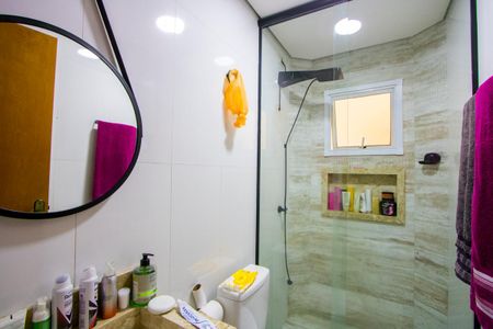 Apartamento à venda com 84m², 2 quartos e 1 vagaBanheiro do quarto 1
