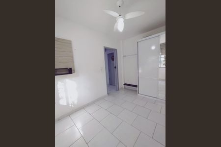 Quarto  de apartamento para alugar com 1 quarto, 39m² em Camaquã, Porto Alegre