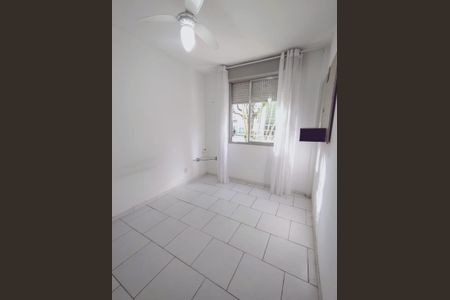 Quarto  de apartamento para alugar com 1 quarto, 39m² em Camaquã, Porto Alegre