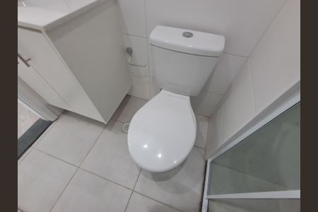 Apartamento para alugar com 38m², 2 quartos e sem vaga Apartamento para alugar com 38m², 2 quartos e sem vagaBanheiro