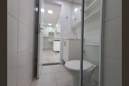 Apartamento para alugar com 38m², 2 quartos e sem vaga Apartamento para alugar com 38m², 2 quartos e sem vagaBanheiro