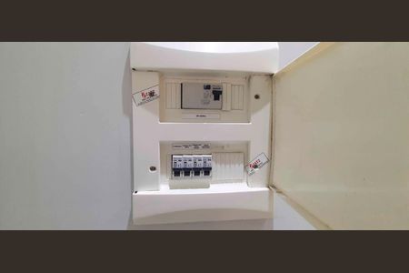 Apartamento à venda com 48m², 2 quartos e 1 vagaQuadro de Luz