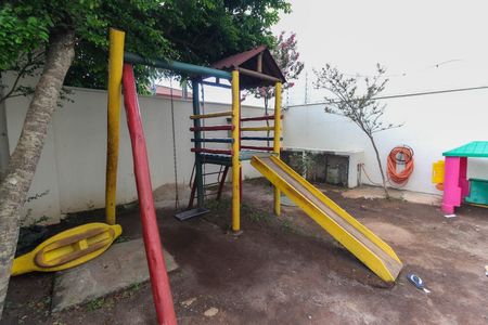 Apartamento para alugar com 44m², 2 quartos e sem vaga Apartamento para alugar com 44m², 2 quartos e sem vagaPlayground