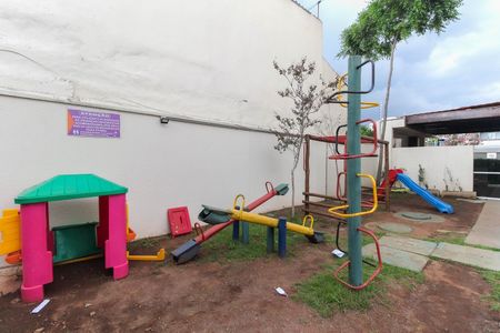 Apartamento para alugar com 44m², 2 quartos e sem vaga Apartamento para alugar com 44m², 2 quartos e sem vagaPlayground