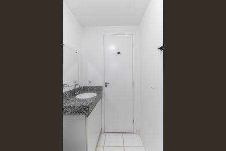 Apartamento para alugar com 44m², 2 quartos e sem vaga Apartamento para alugar com 44m², 2 quartos e sem vagaBanheiro