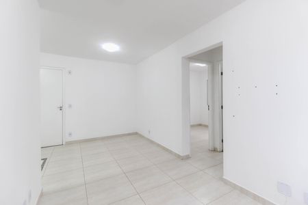 Apartamento para alugar com 44m², 2 quartos e sem vaga Apartamento para alugar com 44m², 2 quartos e sem vagaSala