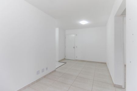 Sala de apartamento para alugar com 2 quartos, 44m² em Vila Itaim, São Paulo