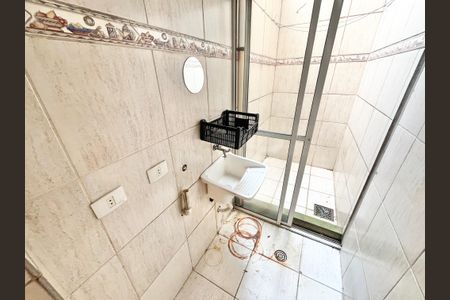 Casa de condomínio à venda com 100m², 2 quartos e 1 vagaÁrea de Serviço