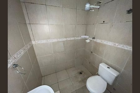 Casa de condomínio à venda com 100m², 2 quartos e 1 vagaBanheiro da Suíte