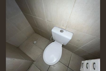 Casa de condomínio à venda com 100m², 2 quartos e 1 vagaBanheiro