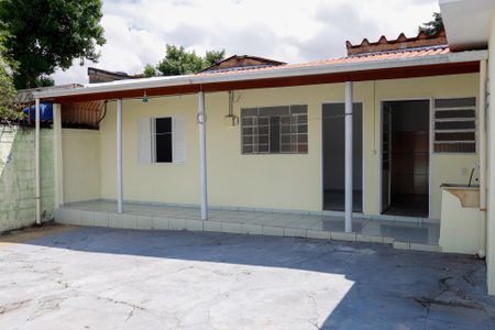 Casa para alugar com 60m², 1 quarto e sem vagaÁrea comum