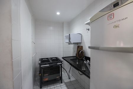 Apartamento para alugar com 66m², 2 quartos e 1 vagaÁrea comum - Salão de festas